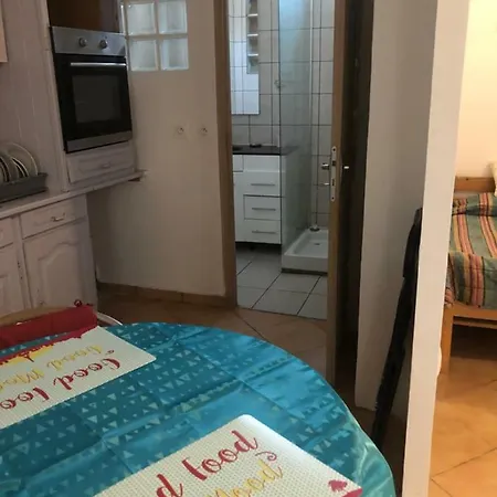 Apartment Studio Centre *